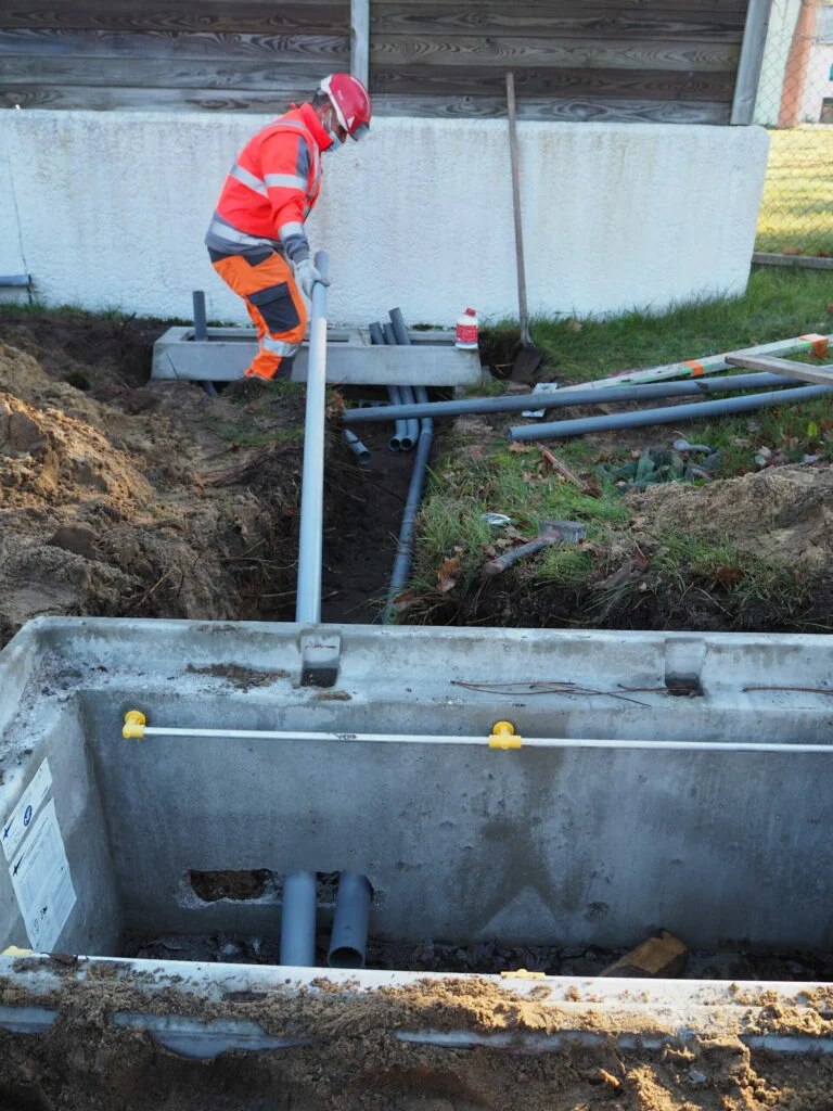 Chantier de déploiement de la fibre Très Haut Débit à Lège-Cap Ferret