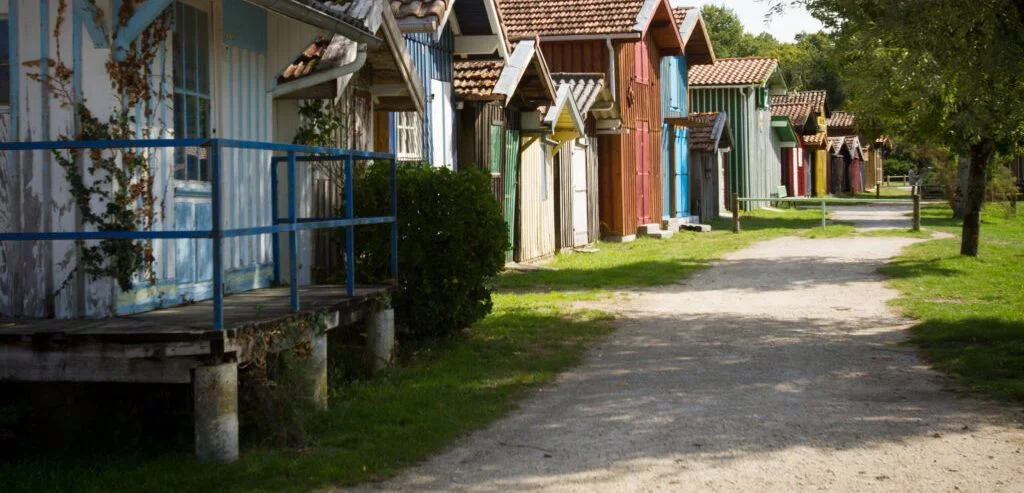 Cabanes Port de Biganos-Bandeau Page