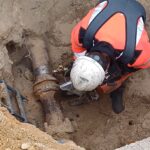 Travaux sur une canalisation d'eau potable à La Vigne à Lège-Cap Ferret
