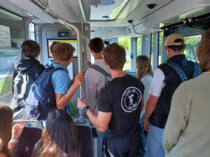 Lycéens dans le bus Alégo ligne 4