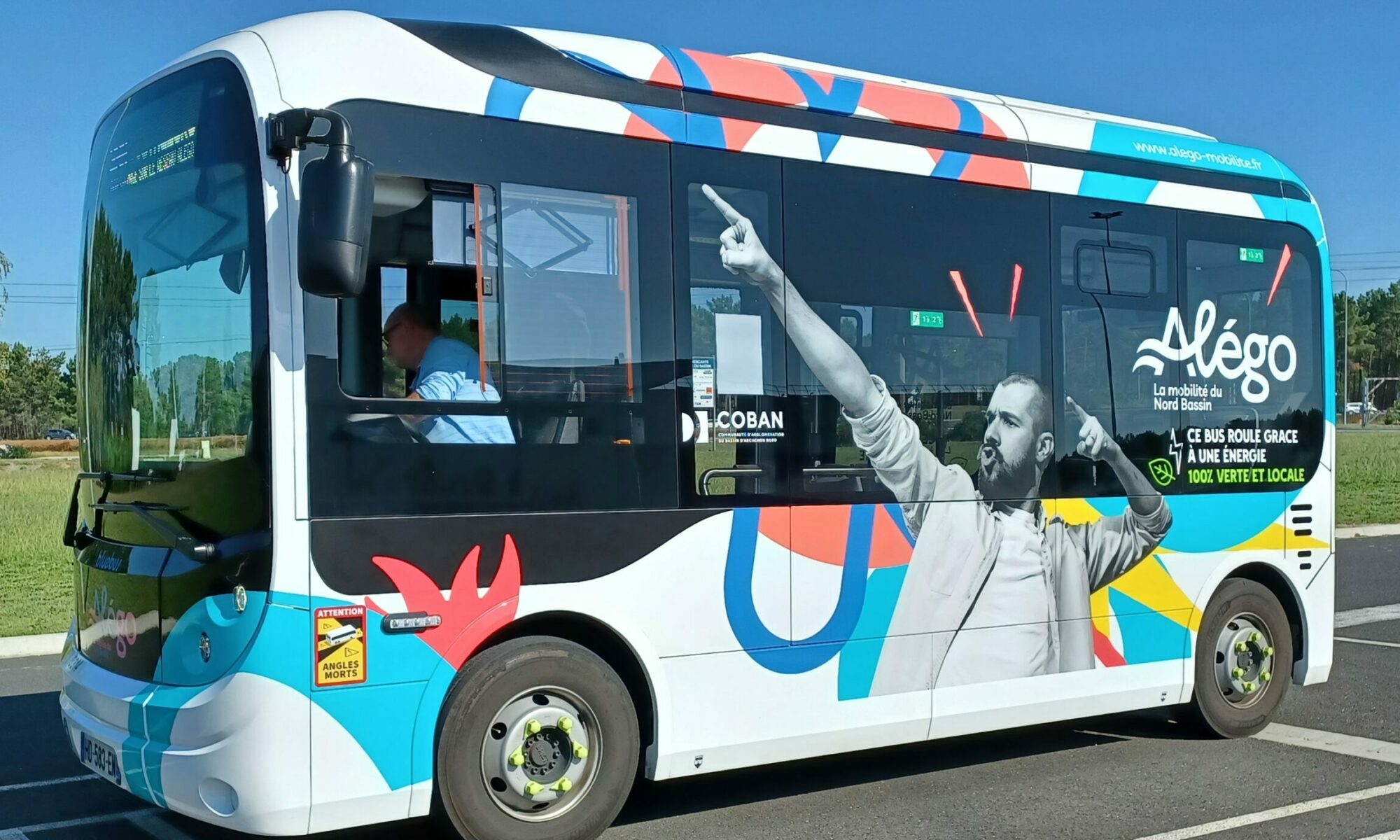 Alégo Minibus