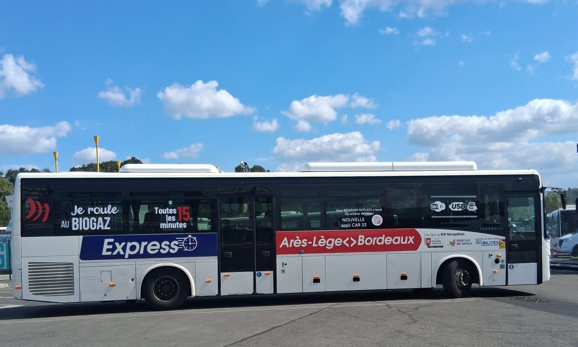 Cet été, la ligne de Car Express 410 va jusqu’au bout de la Presqu’île du Cap Ferret les weekends - COBAN