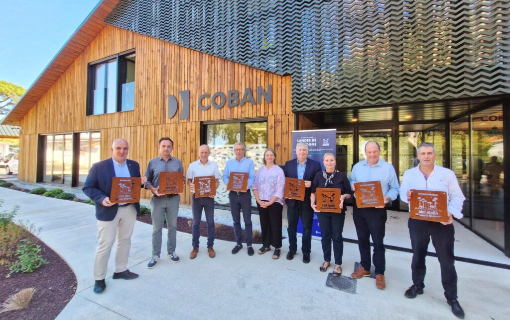 Remise de la plaque RICE par le PNRLG à chacune des 8 communes du territoire de la COBAN - Siège COBAN à Andernos-les-Bains - 22 septembre 2026