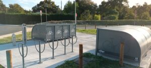 Bus et intermodalité - COBAN 8 abris-vélos / consignes à vélos individuelles sécurisés + 5 arceaux vélos au PEI d'Arès-Lège - 28 septembre 2024